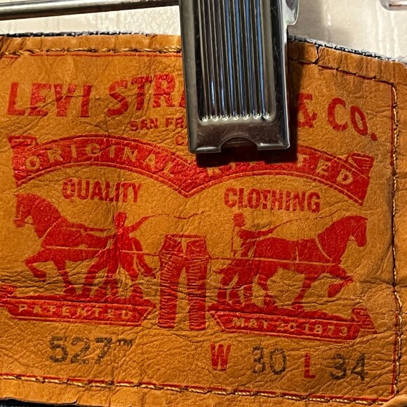 Levi's 527 30x34 boot cut jeans - Picture 3 of 4
